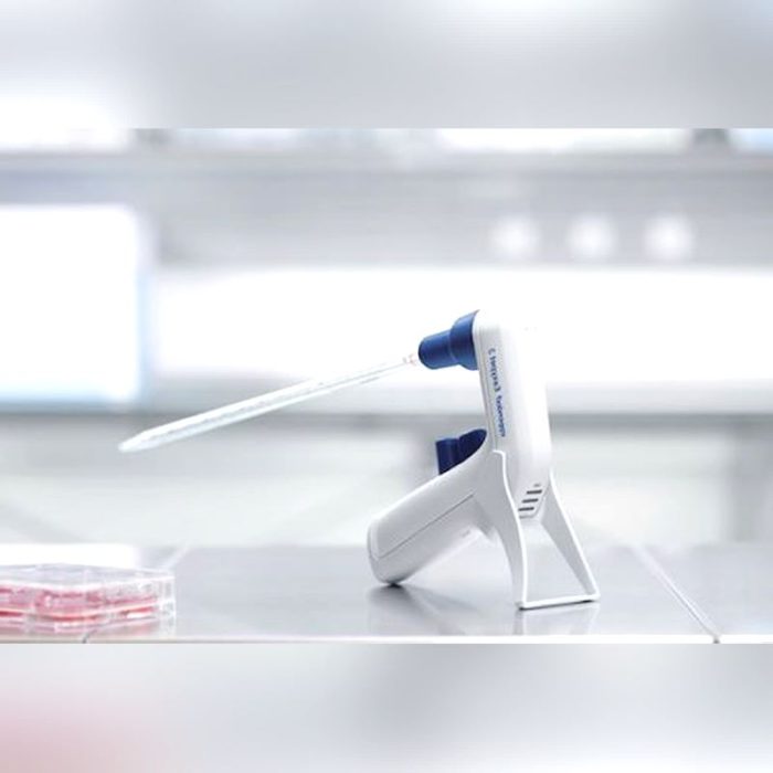 Mechanical Pipette Controller 1