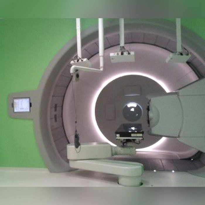 Proton Therapy Cyclotron With Integrated Ct Scanner 3